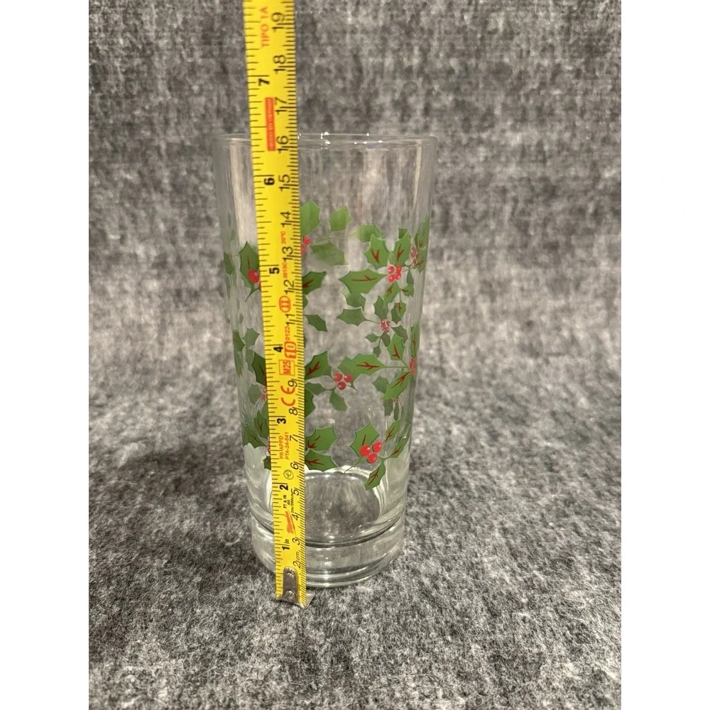 Set Of 9 Vintage Christmas Xmas Holly Berries Tall Tumbler Drinking Glasses 6.5